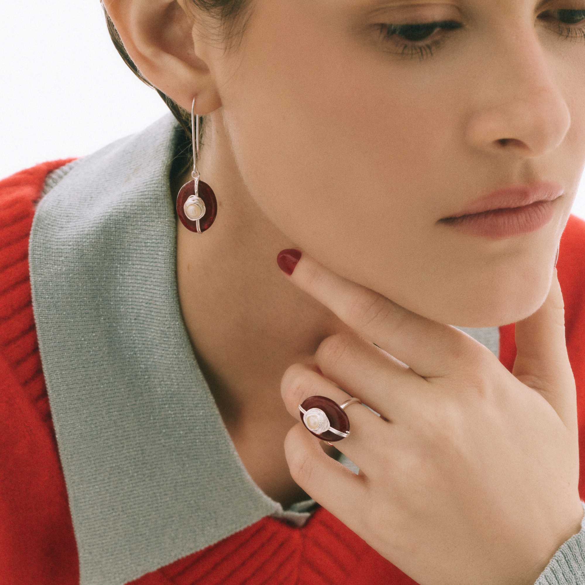 Brinco Pendente Ciclo Prata de Jade Rubi