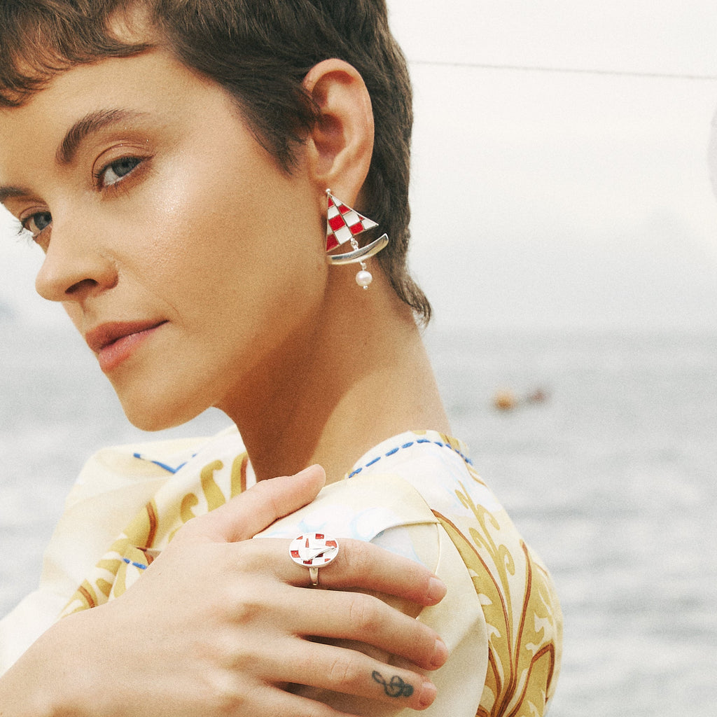 Brinco Veleiro Prata