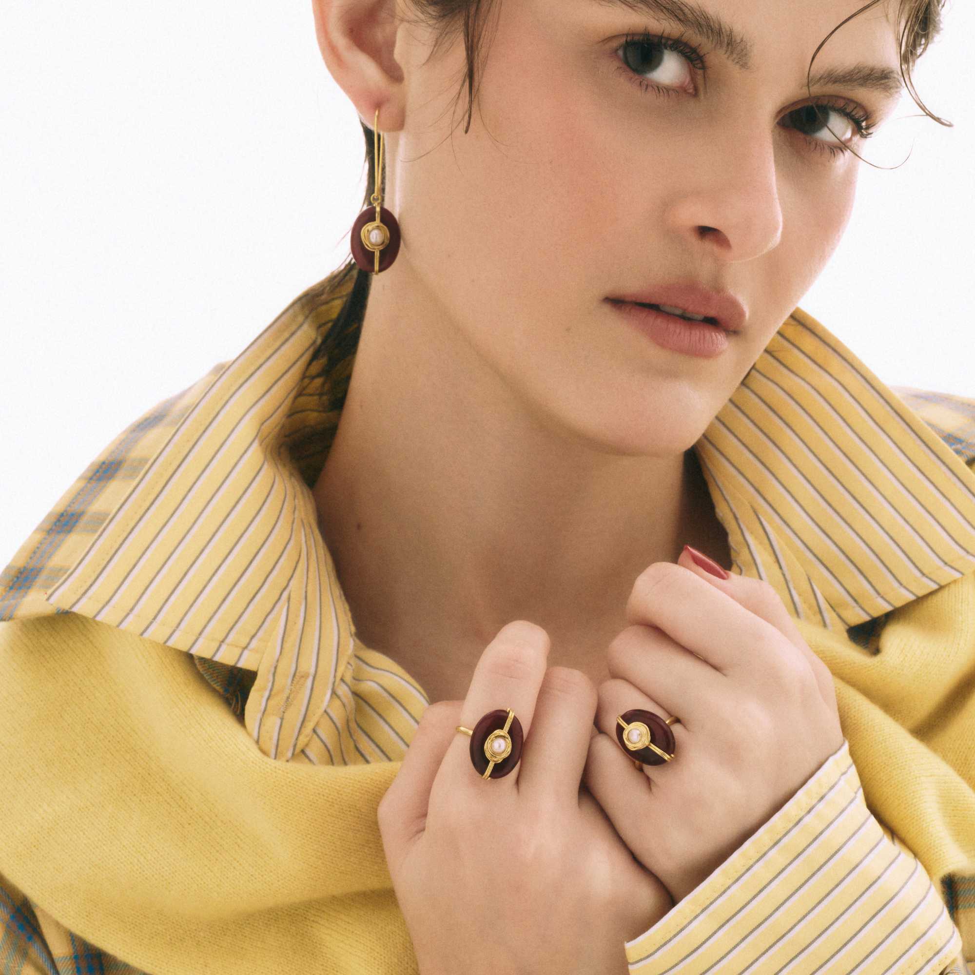 Brinco Pendente Ciclo Ouro de Jade Rubi