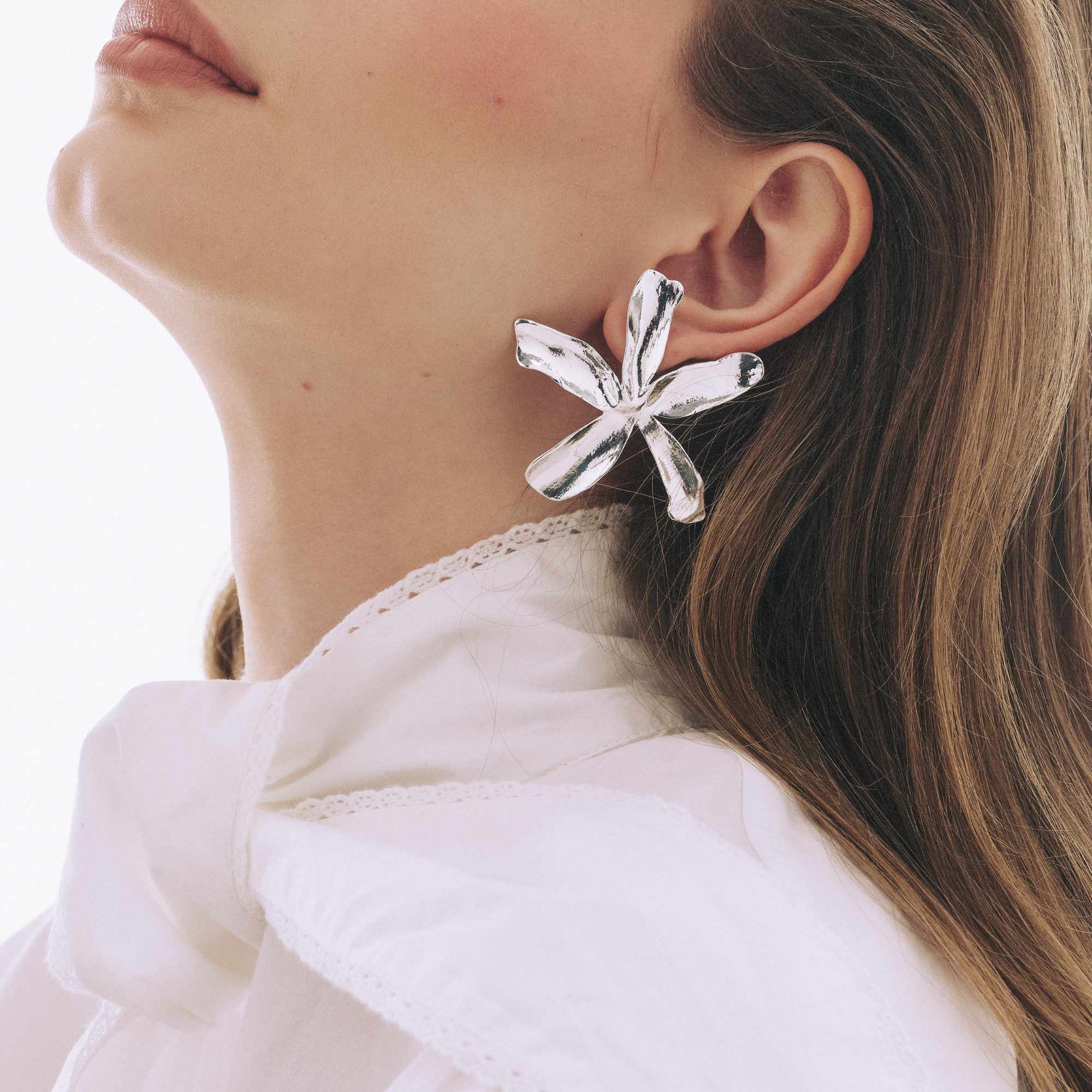 Brinco Flor Lila Prata