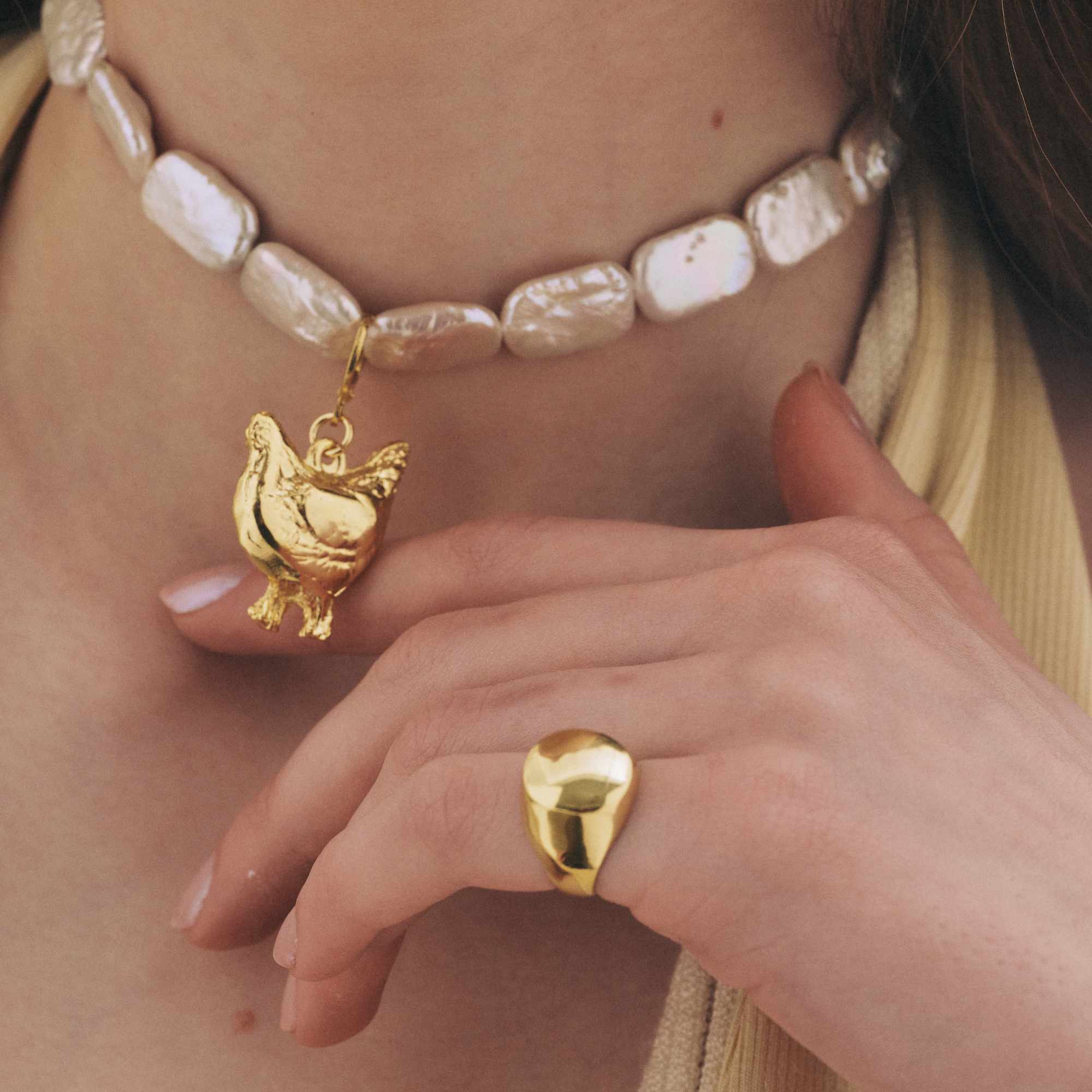 Pingente Galinha Lucrécia Ouro