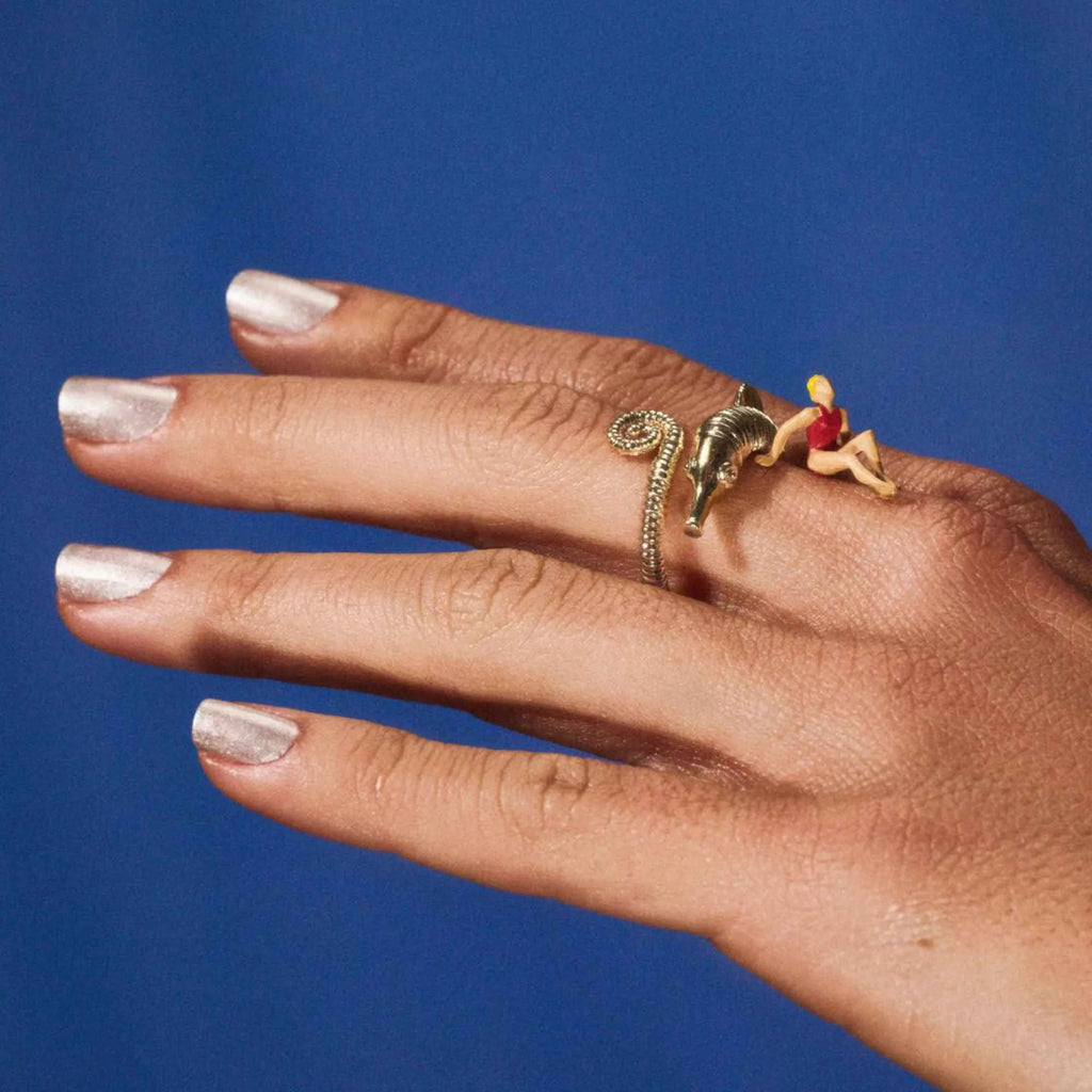 Anel Cavalo Marinho Milo Ouro Ajustável