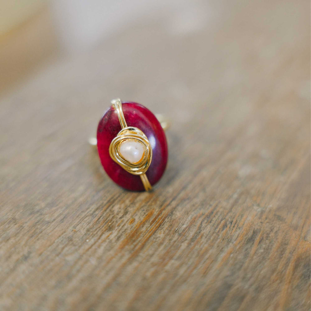 Anel Ciclo Ouro Ajustável com Jade Rubi