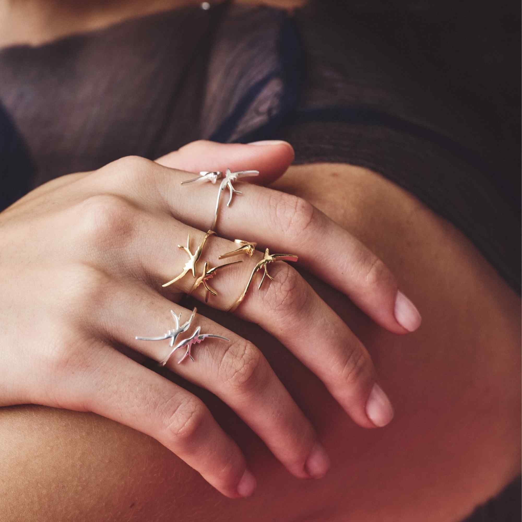 Anel Andorinha Ouro Ajustável