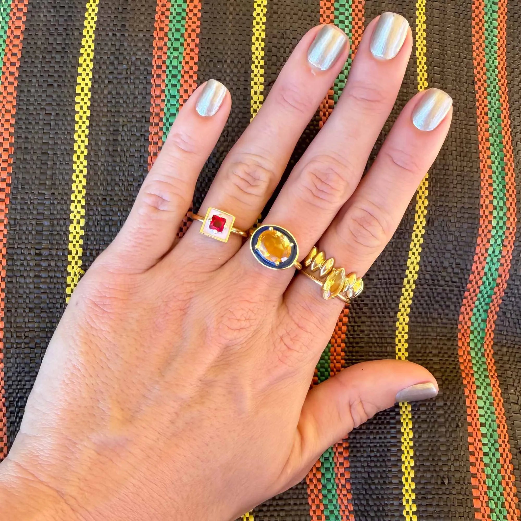 Anel Érika Ouro Ajustável com Vidro Citrino