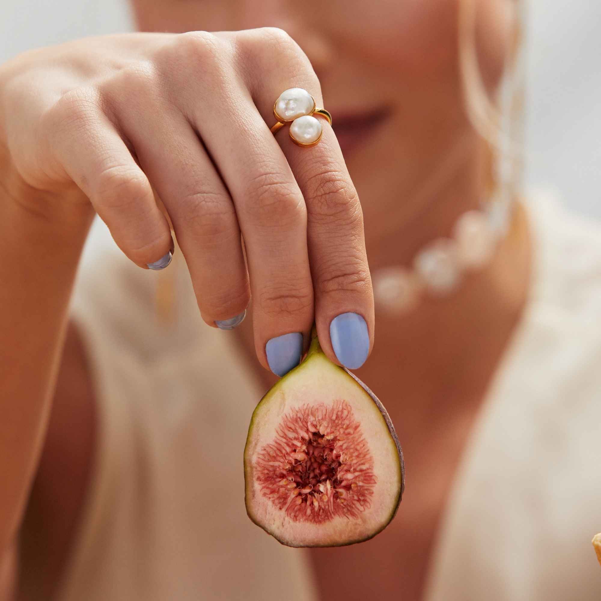 Anel Sagú Ouro Ajustável com Pérolas