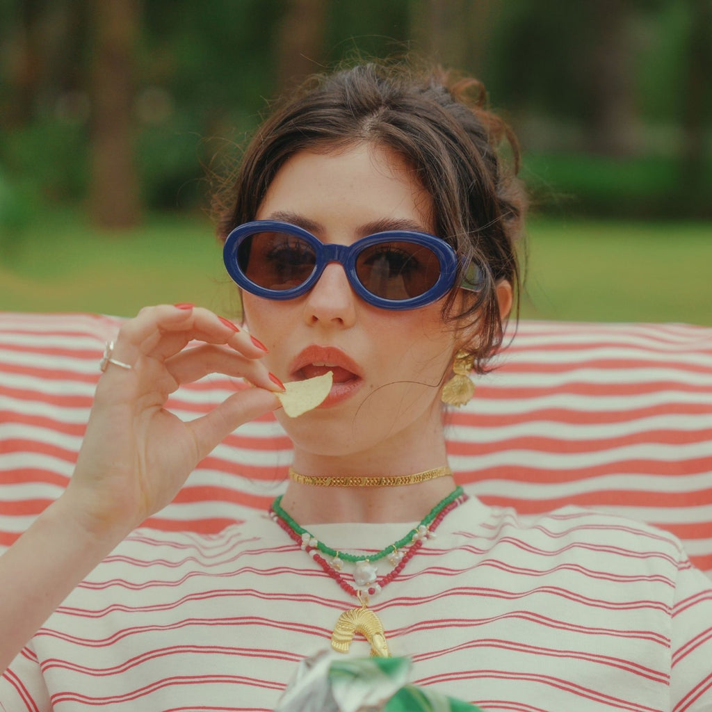 Brinco Gata Mia Ouro