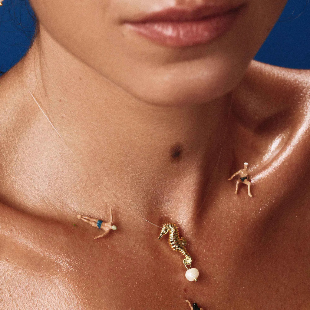 Colar Cavalo Marinho Mini Milo Ouro