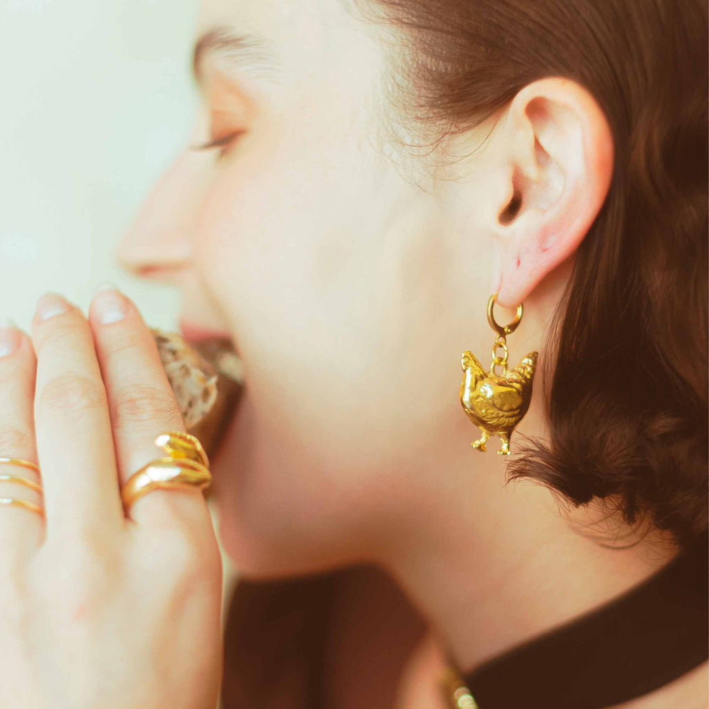 Pingente Galinha Lucrécia Ouro