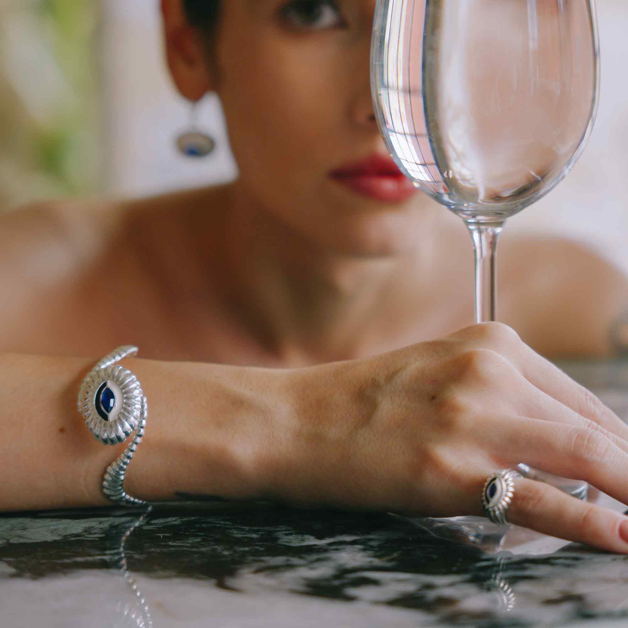 Bracelete Olho Prata Ajustável